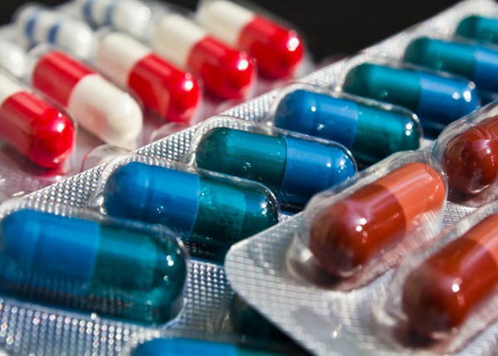 harmful-antibiotics-5608bfaf8b2c9_l
