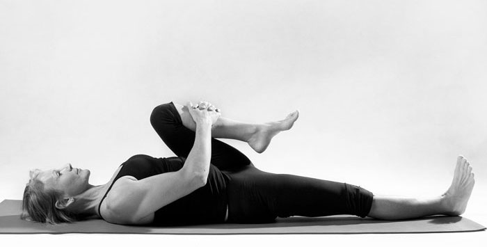 Knee raise, yoga for sciatica, sciatica stretches