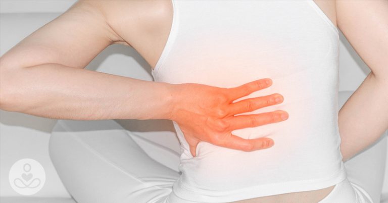 Doctors Kept Dismissing My Back Pain Until I Was Finally Diagnosed With Terminal Cancer - Featured image