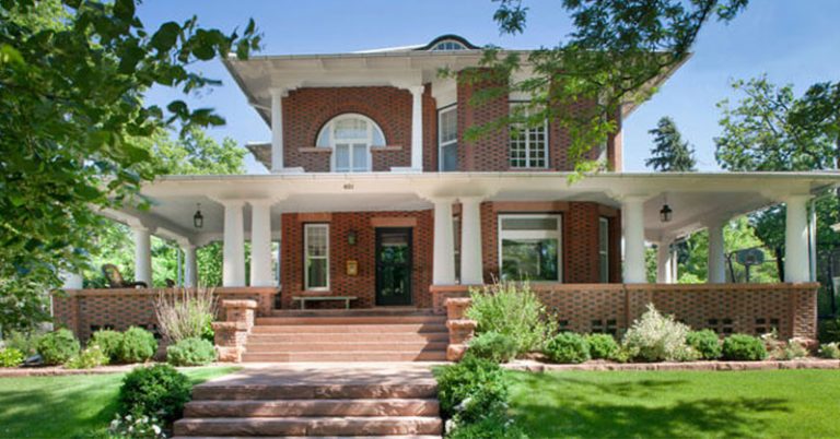 How this Woman’s “Green House” Nearly Killed Her - Featured image