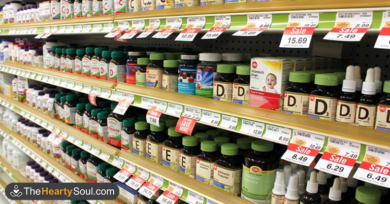 Warning: 4 Common Vitamins Can Become Toxic If You Take Too Much - Featured image