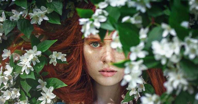 People Who Like to Be Alone Have These 4 Special Personality Traits - Featured image