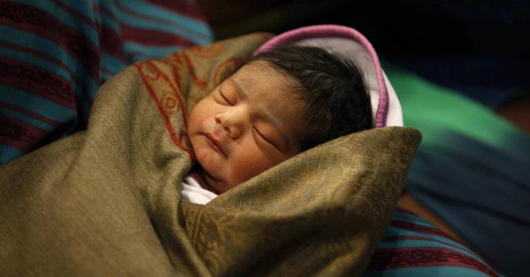 Study: How Often You Hold Your Baby Actually Affects Their DNA - Featured image