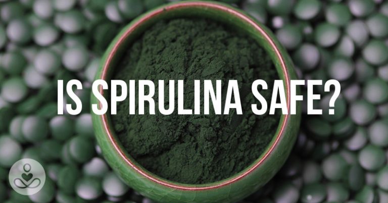 Is Spirulina Safe? 5 Things You Need to Know Before Consuming This Green Supplement - Featured image
