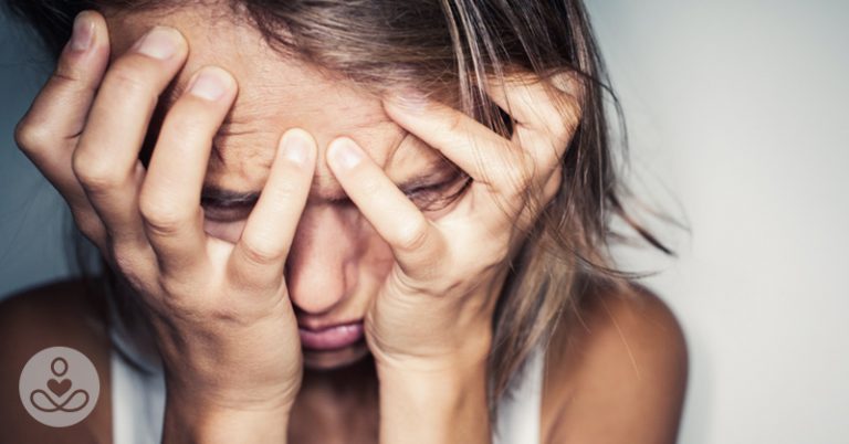 Intrusive Thoughts: The Debilitating Anxiety Symptom No One Ever Talks About - Featured image