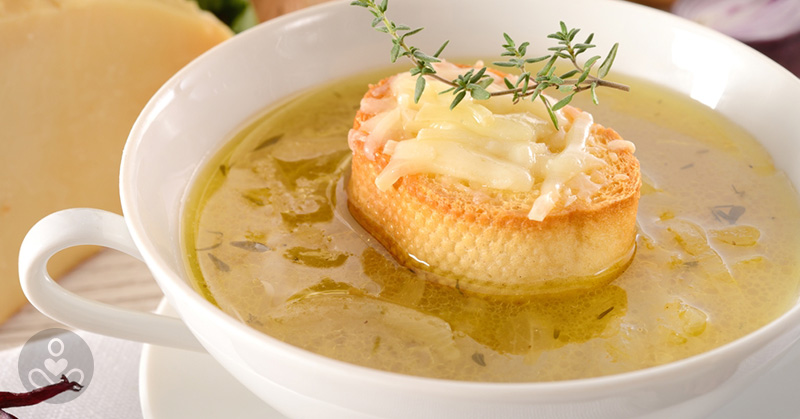 Instant Pot / Slow Cooker French Onion Soup Recipe - Featured image