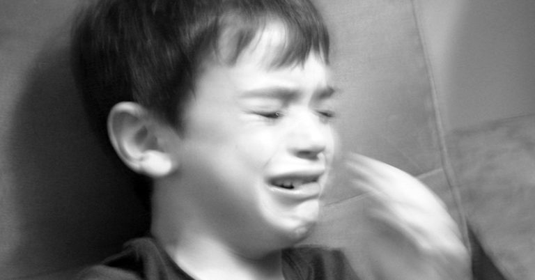 How Childhood Trauma Could Be Mistaken for ADHD - Featured image