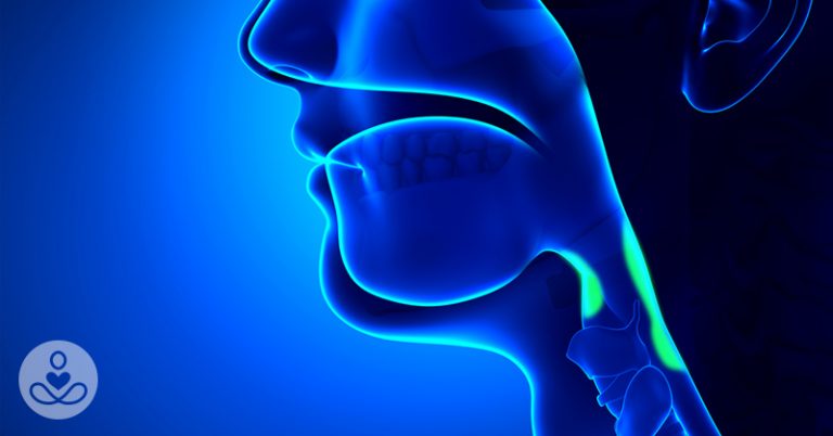 Natural Evidence-Based Ways to Clear Excess Throat Mucus, Fast - Featured image