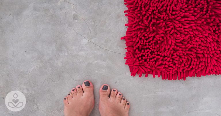 This is What No One Tells Women About What Happens to Your Body in Your 40s - Featured image