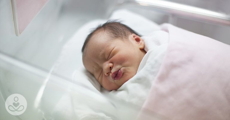 Mom Spent $5,312 Flying to a Destination Wedding – Only to Find Out Her Breastfeeding Baby Wasn’t Welcome - Featured image