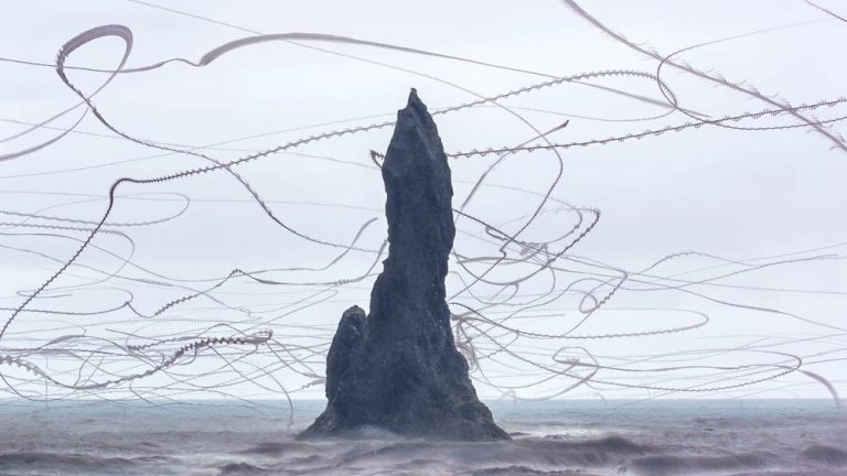What Would It Look Like If Birds Left Tracks In The Sky? - Featured image