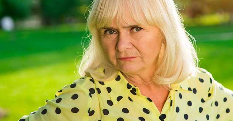 Why We Shouldn’t Force Our Kids to Have Relationships With Emotionally Abusive Relatives - Featured image