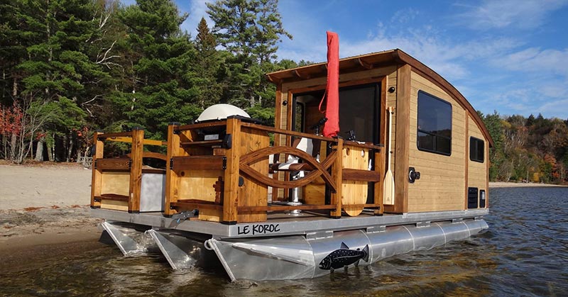 solar powered boat tiny home