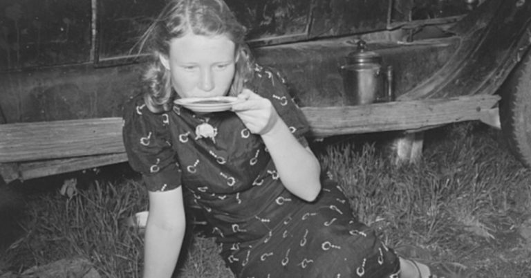 Did People Actually Drink Coffee From a Saucer? - Featured image