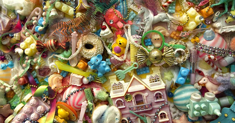 Kids Don’t Need Plastic Junk. So, Please Stop Buying It. - Featured image