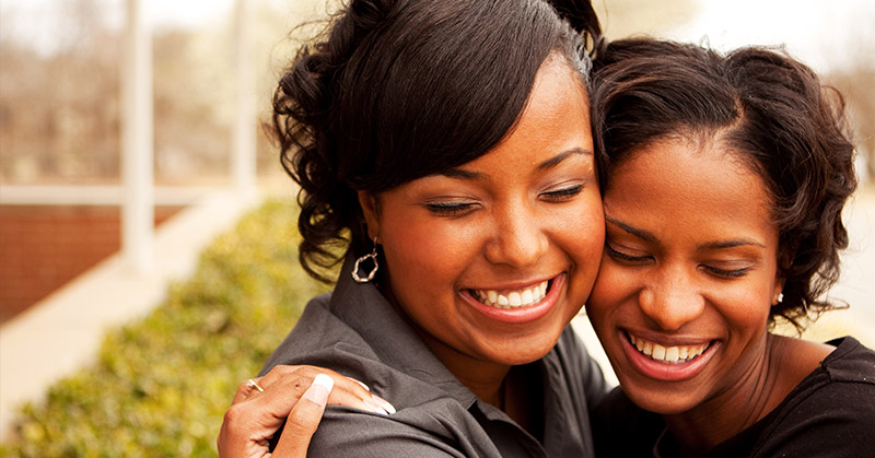 Science Says Your Younger Sister May Be Making You Fat - Featured image