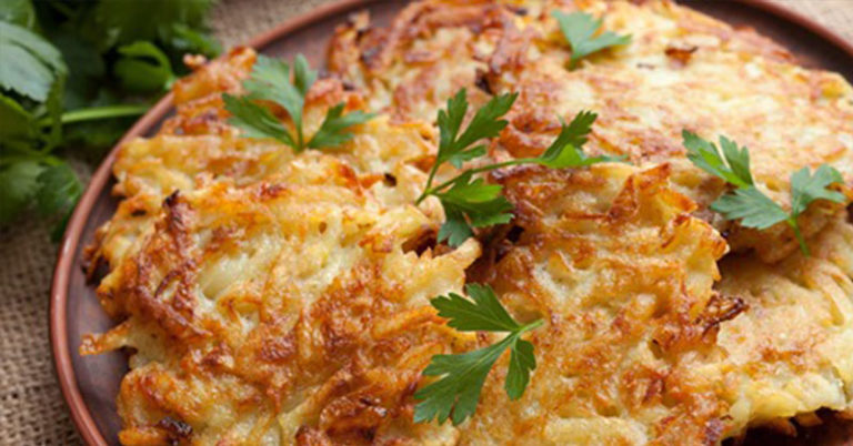 Here’s a Delicious New Twist to the Classic Potato Pancakes Recipe - Featured image