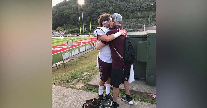‘You couldn’t help but cry’: Hospice nurse helps fulfill patient’s wish to watch son’s football game - Featured image