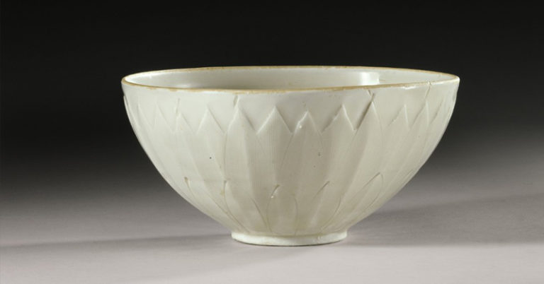 Bought for $3 at yard sale, and sold for $2.2 million - Featured image