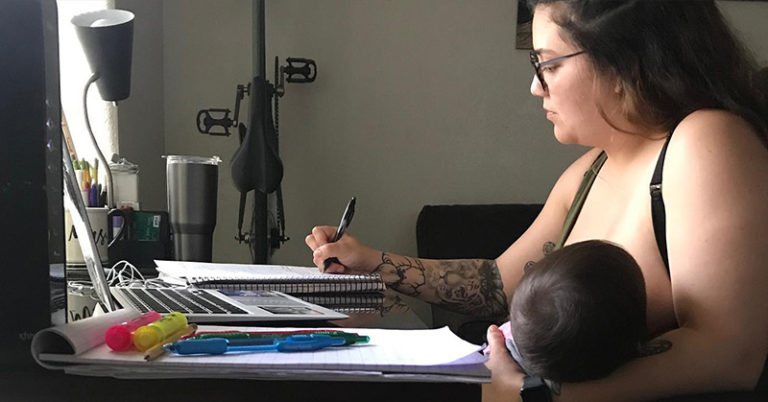 Breastfeeding mom fights back after professor ‘humiliated’ her in front of entire class - Featured image