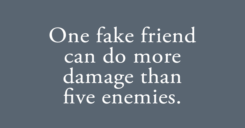 5 Ways To Spot A Fake Friend - Featured image