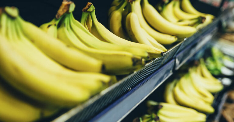 One Thing You Don’t Want To Do While Buying Bananas - Featured image
