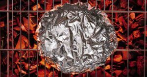 Is it safe to cook with aluminum foil? Potential dangers and alternatives Aluminum foil
