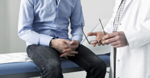 20 Cancer Signs People Ignore Until It's Too Late patient seeing doctor