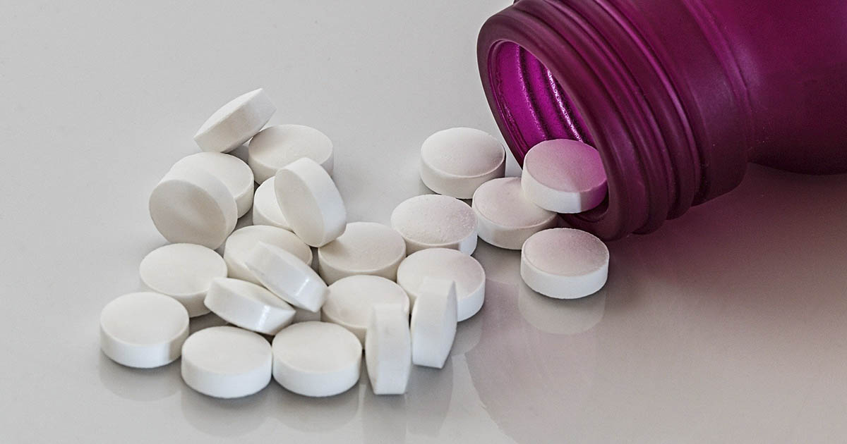 The Dangers of NSAIDs: Risks and Alternatives