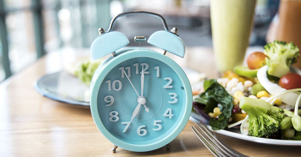 6 Ways Fasting May Benefit You: Blood Sugar, Weight Loss & More - Featured image