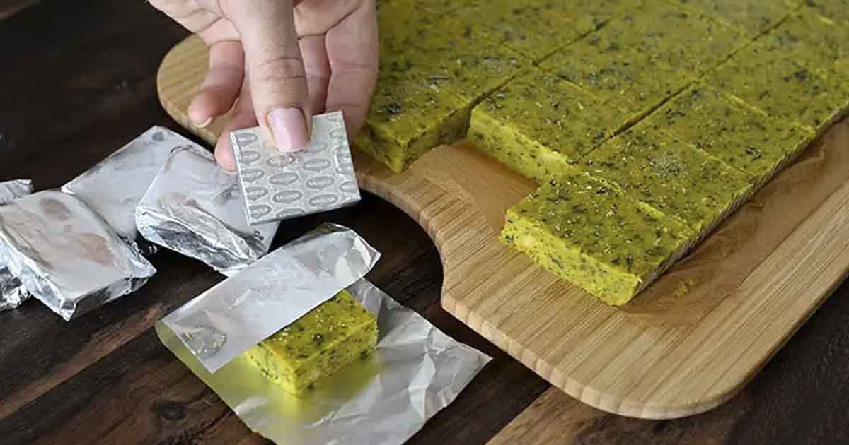 The Best Way To Make Homemade Vegetable Broth : The Hearty Soul