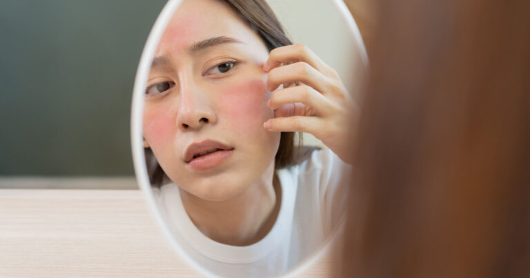 7 Signs Of Intestinal Parasites Living Inside Your Body : The Hearty Soul