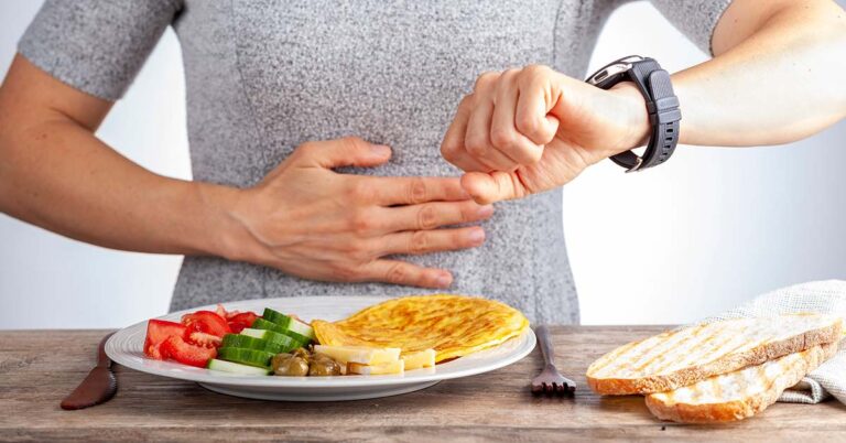Intermittent Fasting Has Been Linked to Higher Risk of Cardiovascular Death. Should You Worry? - Featured image