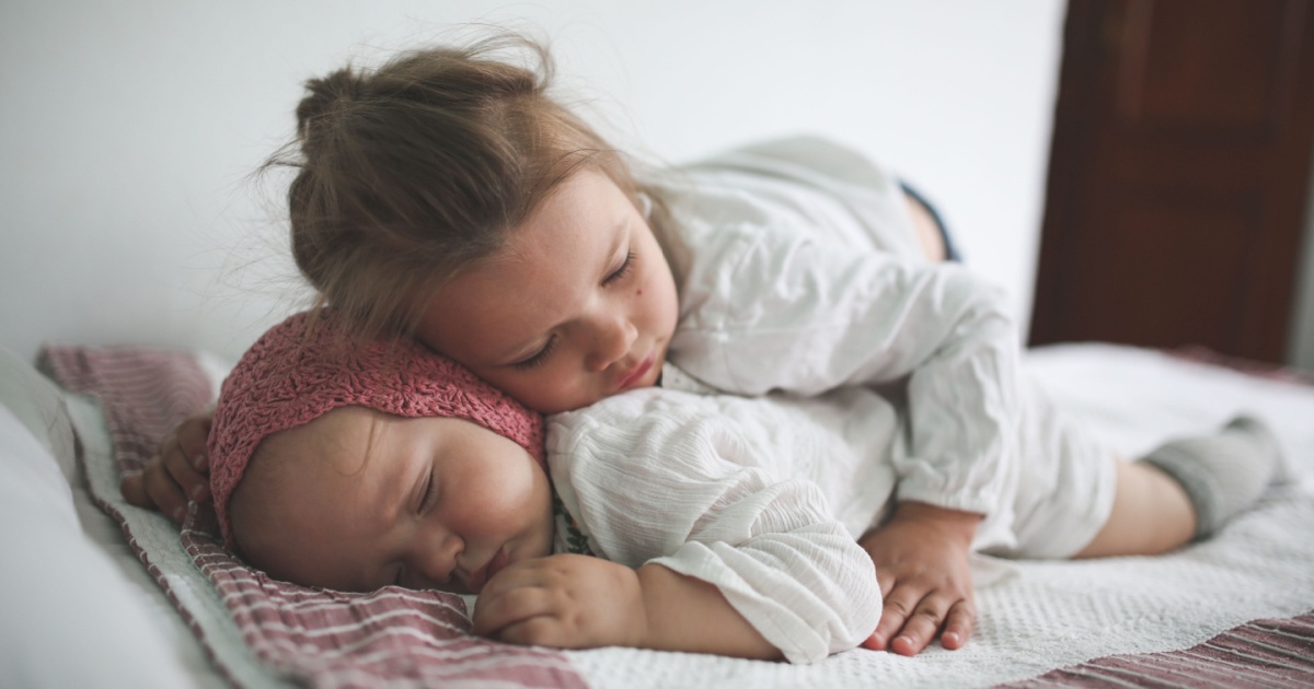 The Way You Sleep Reveals How Lazy You Are – Tiny House Zone
