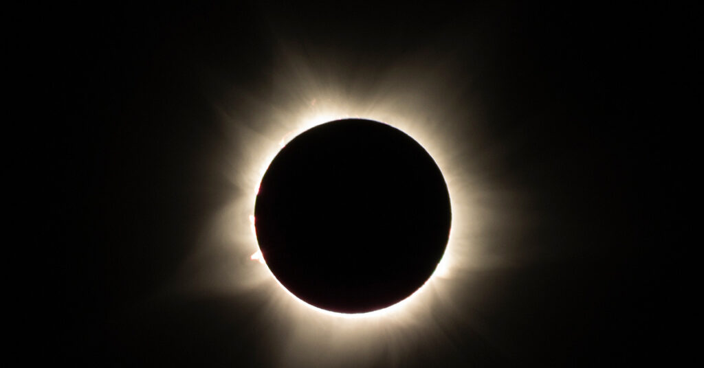 Upcoming Solar Eclipse Could Lead to Over 1,000 Car Crash Deaths, Study Warns - Featured image