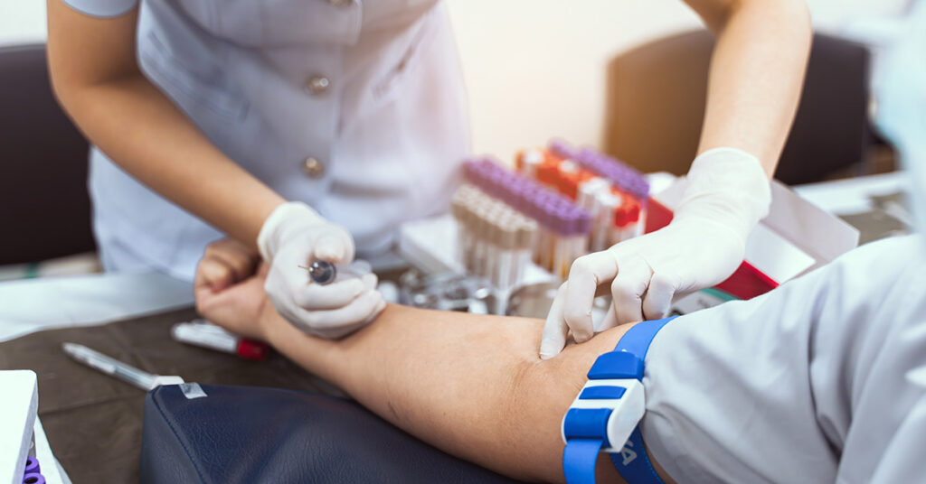 New Study: Blood Test Can Predict Dementia 10 Years Before Official Diagnosis - Featured image