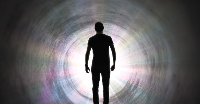 Doctor Convinced Without a Doubt That There’s Life After Death - Featured image