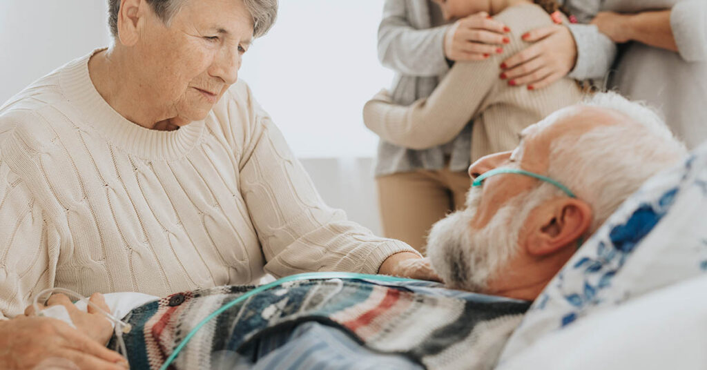 This is the No. 1 Life Regret of Dying Patients According to a Psychology Expert - Featured image