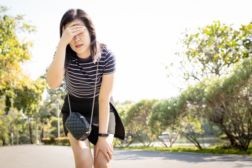 concept of Vertigo,Dizziness,Meniere's Disease,BPPV,Brain Tumour,symptom of blood pressure,Hypotension or Hypertension,woman having a sensation of whirling,tendency to fall or stagger,feel faint,dizzy