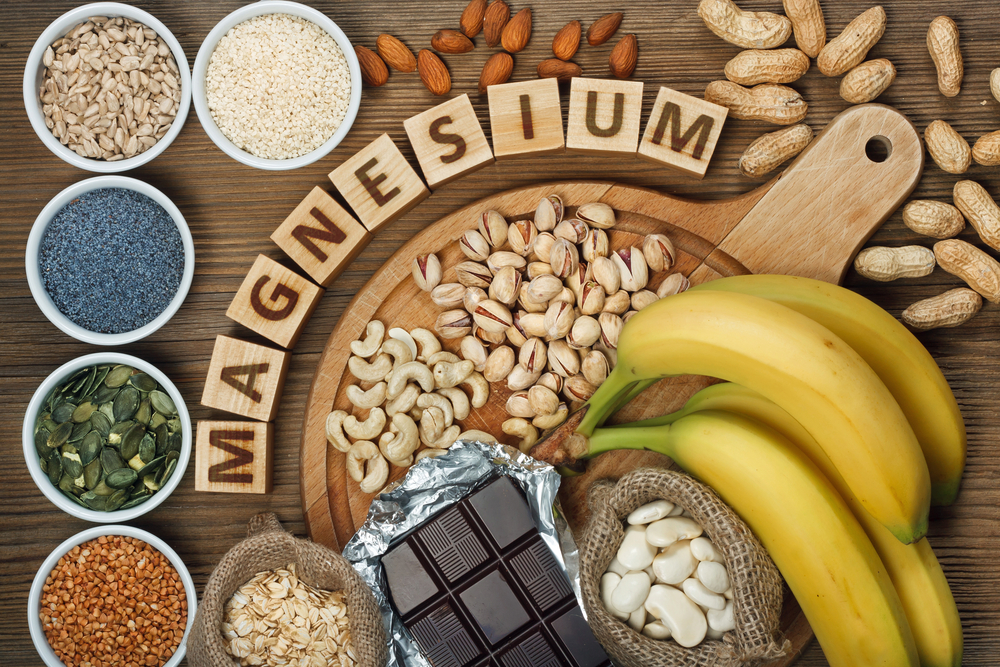 Products containing magnesium: bananas, pumpkin seeds, blue poppy seed, cashew nuts, beans, almonds, sunflower seeds, oatmeal, buckwheat, peanuts, pistachios, dark chocolate and sesame seeds
