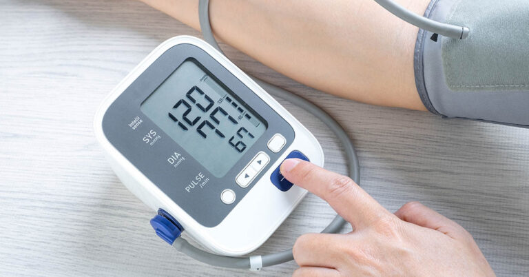 Blood Pressure is Lowered Best By These 2 Exercises, Study - Featured image