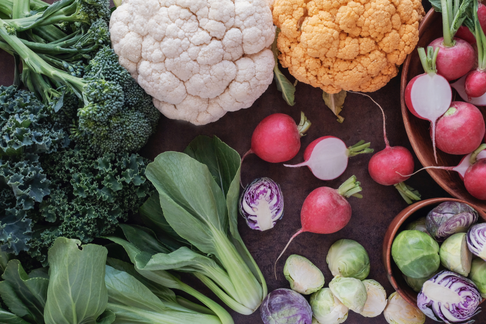 cruciferous vegetables, cauliflower,broccoli, Brussels sprouts, radisn, kale, reducing estrogen dominance, plant based vegan, ketogenic and paleo diet
