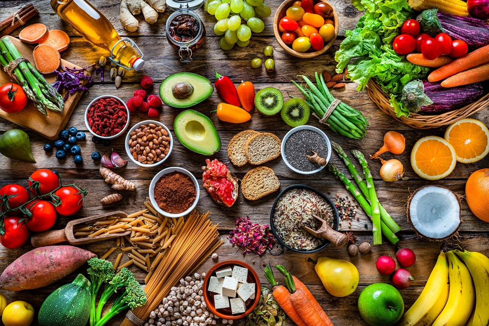 Eating a wide variety of nutritious foods, including fruit, vegetables, nuts, seeds, and lean protein can help support your overall health.