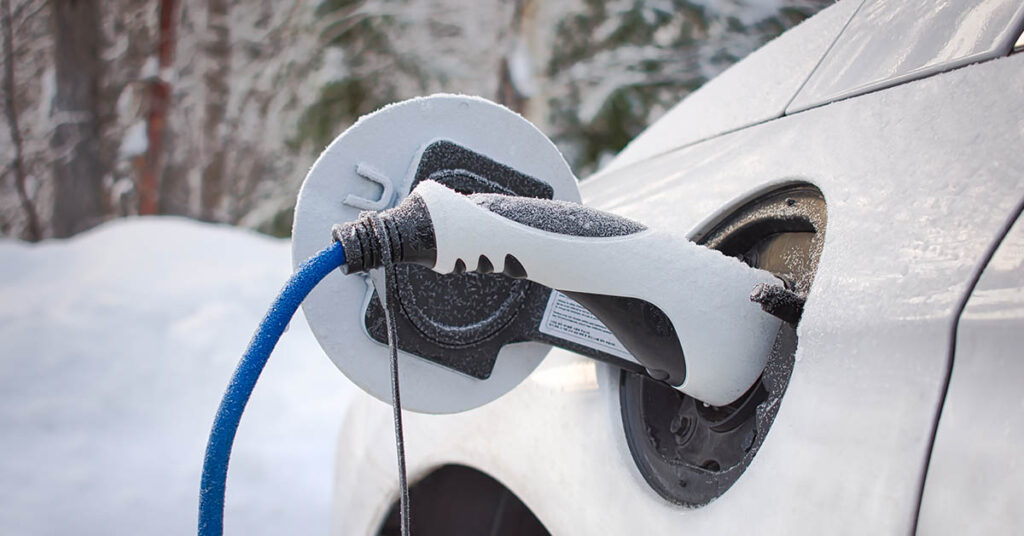 Chinese EV Battery Charges in Six Minutes, Works in Any Weather, and Has a 621-Mile Range - Featured image