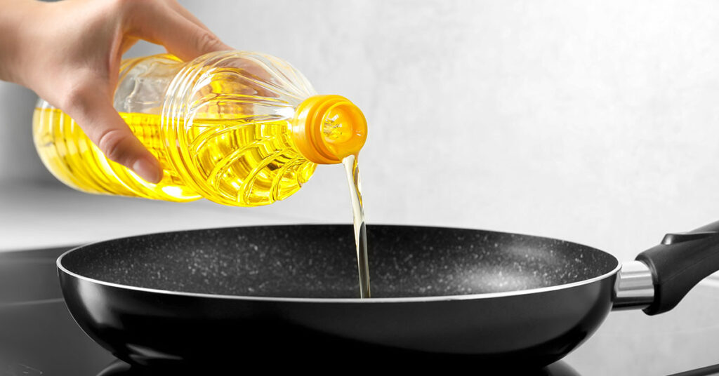 10 of The Healthiest and Worst Oils For Your Health - Featured image
