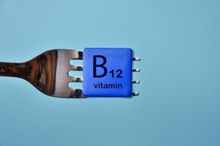 Do Vitamin B12 Supplements Cause Acne, Bone Fractures, and Lung Cancer