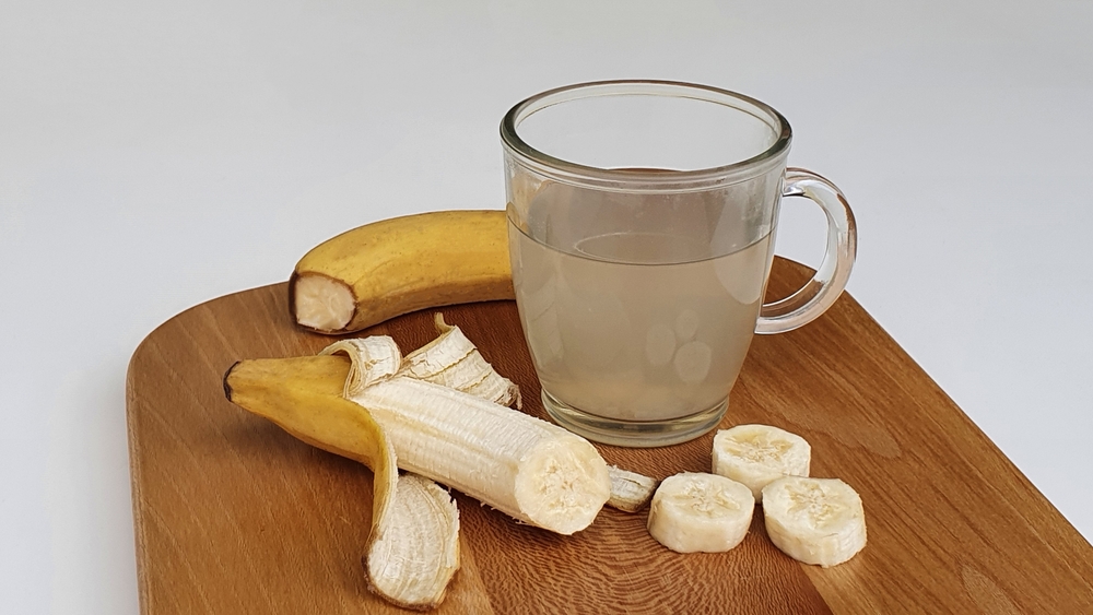 Banana peel tea, tea from organic bananas peels.
