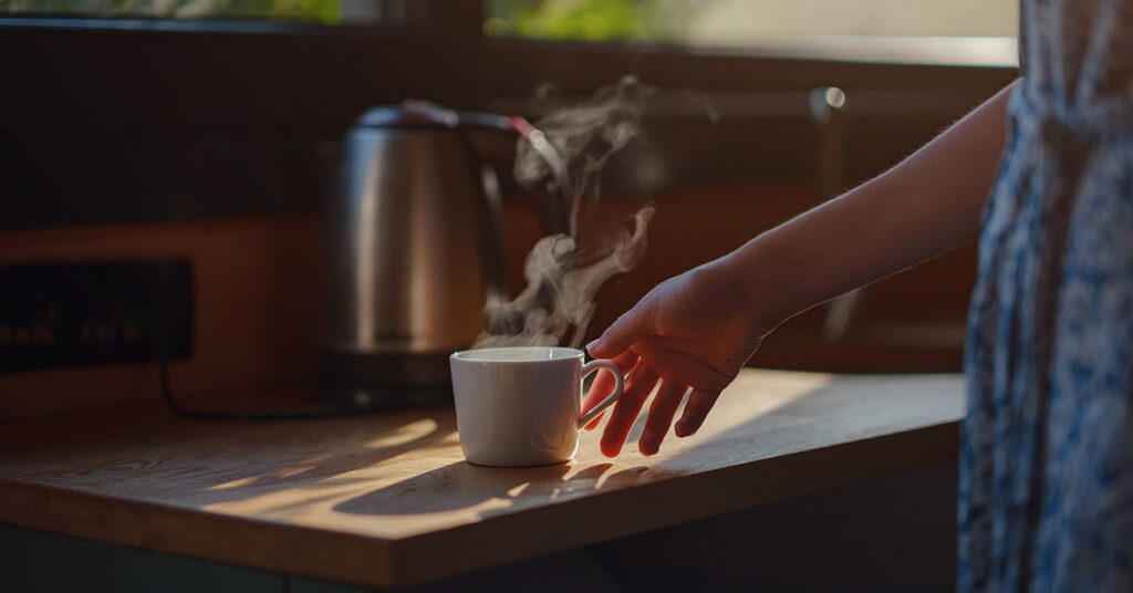 Should You Be Drinking Coffee First Thing In The Morning? Expert Explains Why You Shouldn’t. - Featured image