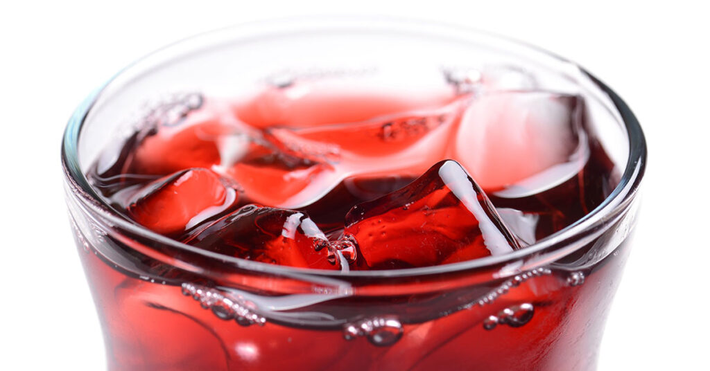 Dietitian Drinks The Same Anti-Inflammatory Drink Every Time They Get Sick - Featured image