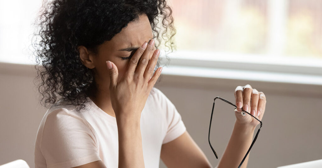 8 Signs You’re Suffering From Chronic Fatigue Syndrome - Featured image